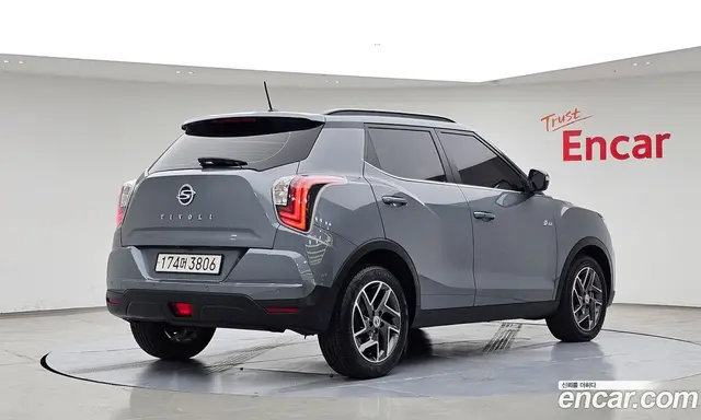 SsangYong TIBOLI 2022 1.5 автомат (гидро), миниатюра 2