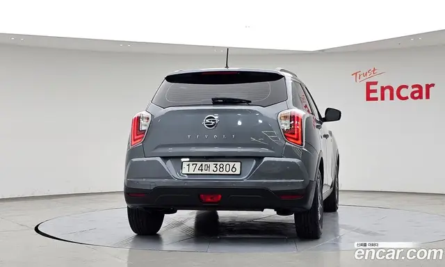 SsangYong TIBOLI 2022 1.5 автомат (гидро), миниатюра 4