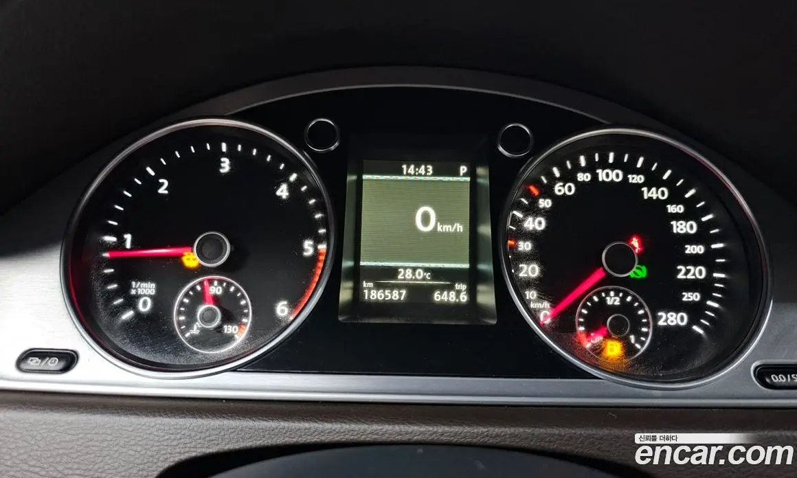 Volkswagen CC 2014 2.0 автомат (гидро), фото 8 Volkswagen CC 2014 2.0 автомат (гидро), фото 8