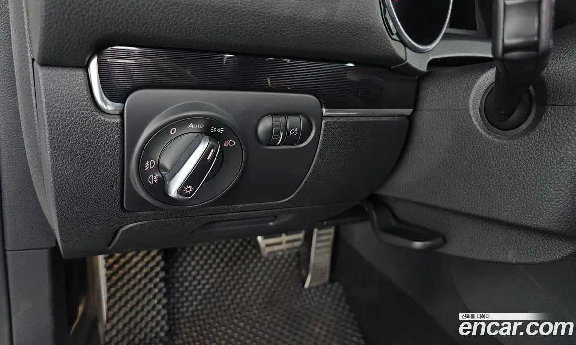 Volkswagen Golf 2010 2.0 автомат (гидро), фото 18 Volkswagen Golf 2010 2.0 автомат (гидро), фото 18
