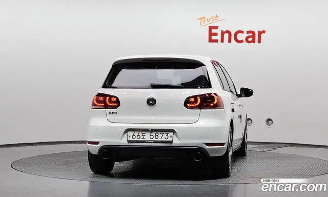 Volkswagen Golf 2010 2.0 автомат (гидро), миниатюра 4 Volkswagen Golf 2010 2.0 автомат (гидро), миниатюра 4