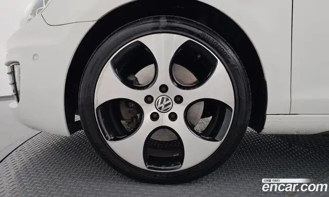 Volkswagen Golf 2010 2.0 автомат (гидро), миниатюра 5 Volkswagen Golf 2010 2.0 автомат (гидро), миниатюра 5