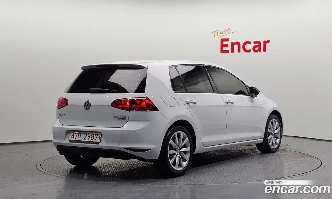 Volkswagen Golf 2014 2.0 автомат (гидро), фото 2 Volkswagen Golf 2014 2.0 автомат (гидро), фото 2