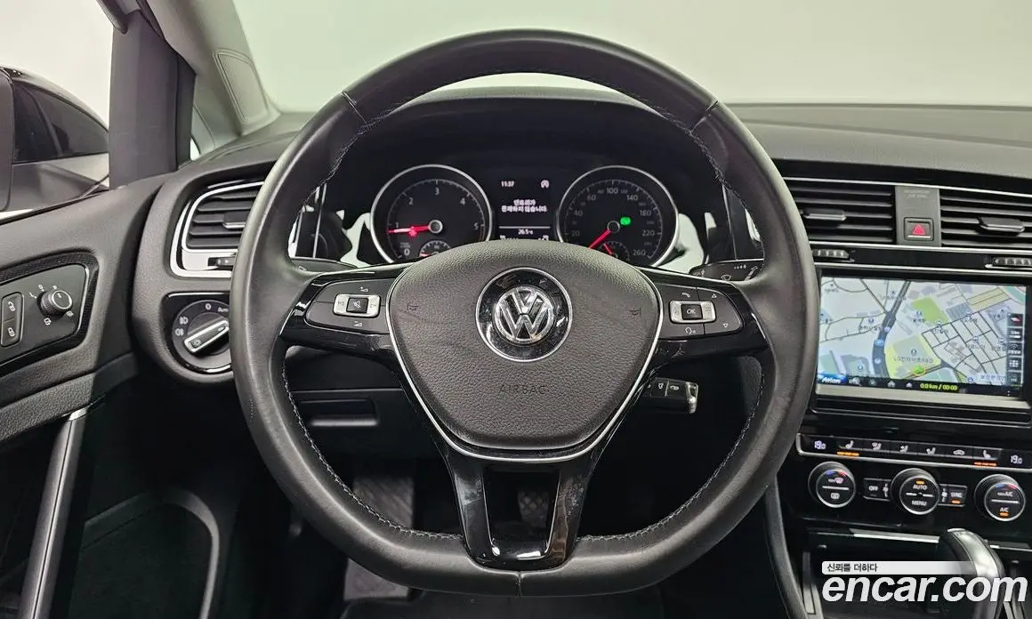 Volkswagen Golf 2014 2.0 автомат (гидро), фото 13 Volkswagen Golf 2014 2.0 автомат (гидро), фото 13
