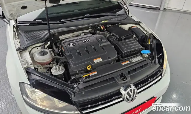 Volkswagen Golf 2014 2.0 автомат (гидро), миниатюра 6 Volkswagen Golf 2014 2.0 автомат (гидро), миниатюра 6