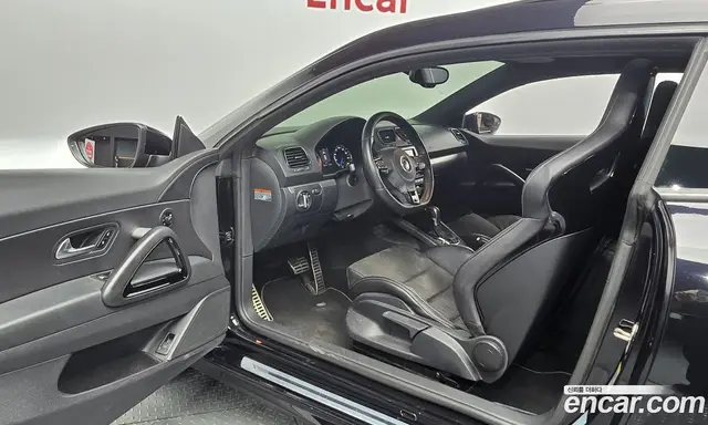 Volkswagen Scirocco 2013 2.0 автомат (гидро), миниатюра 10 Volkswagen Scirocco 2013 2.0 автомат (гидро), миниатюра 10
