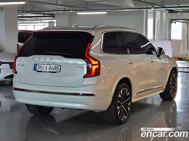 Volvo XC90 2026 2.0 автомат (гидро), миниатюра 2
