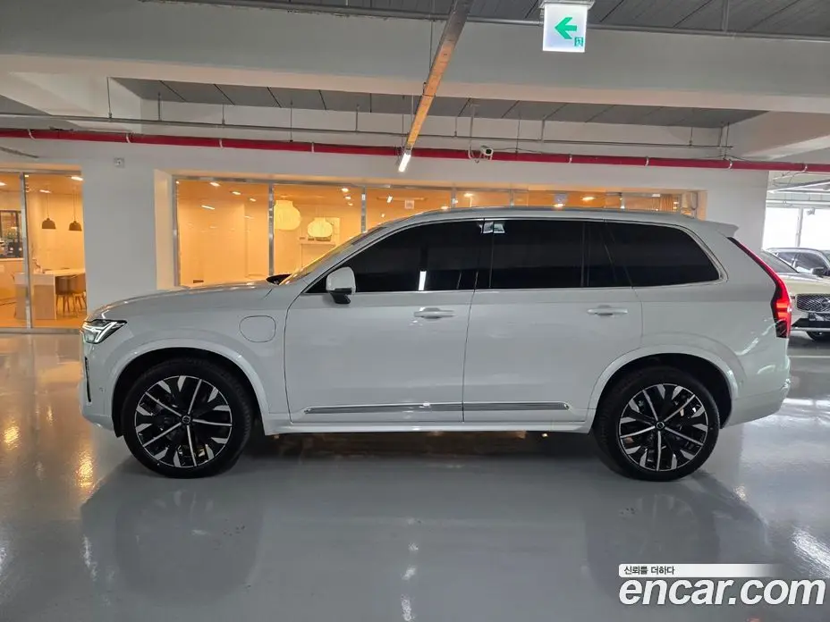Volvo XC90 2026 2.0 автомат (гидро), фото 14