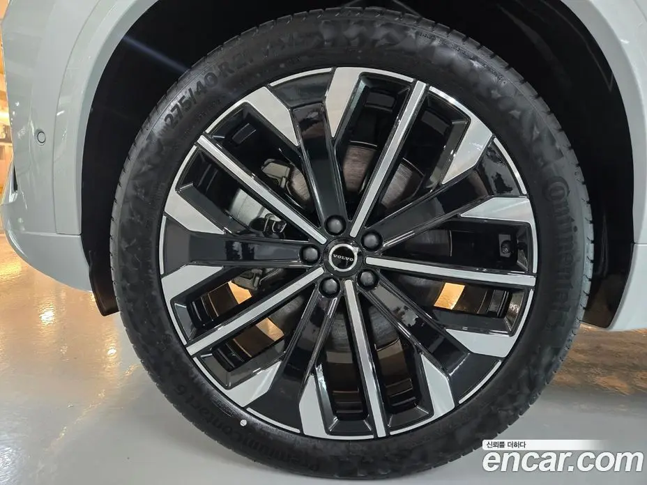Volvo XC90 2026 2.0 автомат (гидро), фото 5