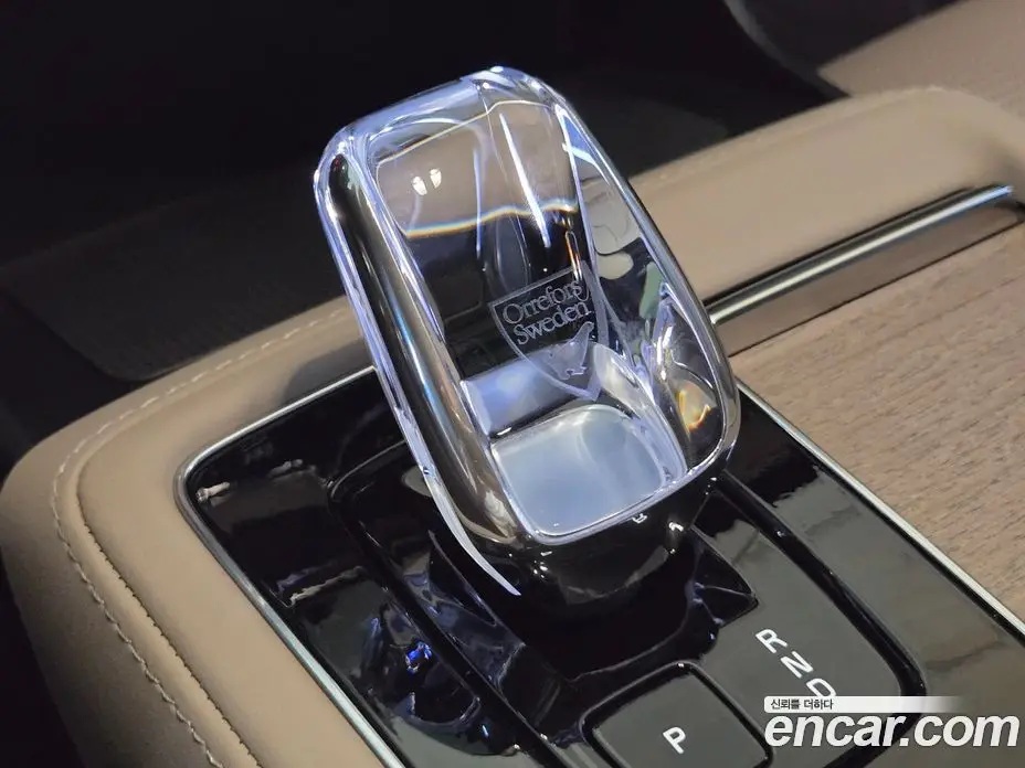 Volvo XC90 2026 2.0 автомат (гидро), фото 9