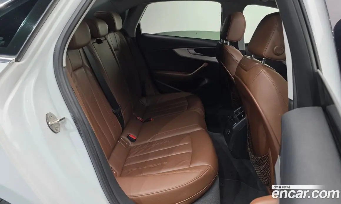 Audi A4 2018 2.0 автомат (гидро), фото 12 Audi A4 2018 2.0 автомат (гидро), фото 12