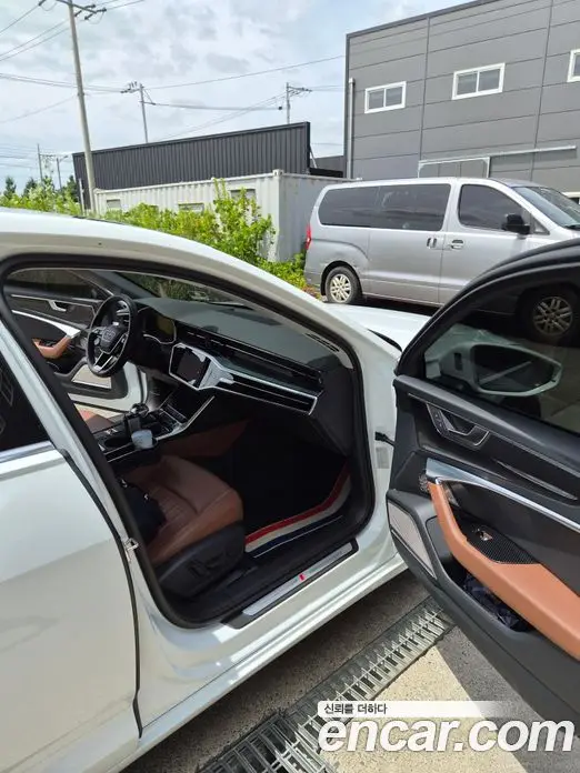 Audi A6 2021 2.0 автомат (гидро), миниатюра 10 Audi A6 2021 2.0 автомат (гидро), миниатюра 10