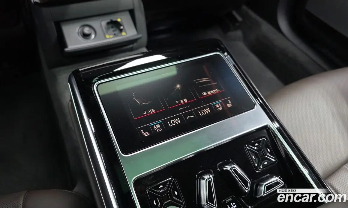 Audi A8 2023 3.0 автомат (гидро), фото 18 Audi A8 2023 3.0 автомат (гидро), фото 18