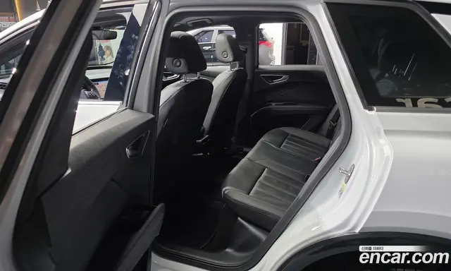 Audi Q4 e-tron 2026 0.2 автомат (гидро), миниатюра 11 Audi Q4 e-tron 2026 0.2 автомат (гидро), миниатюра 11