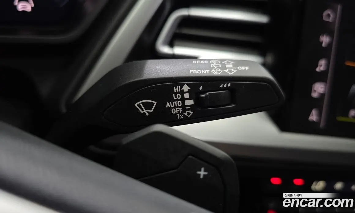Audi Q4 e-tron 2026 0.2 автомат (гидро), фото 15 Audi Q4 e-tron 2026 0.2 автомат (гидро), фото 15