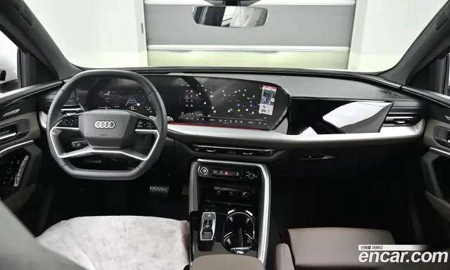 Audi Q5 2025 2.0 автомат (гидро), миниатюра 7