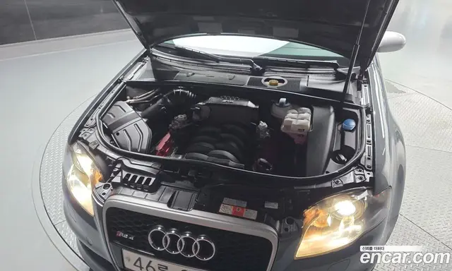 Audi RS4 2007 4.2 автомат (гидро), миниатюра 6