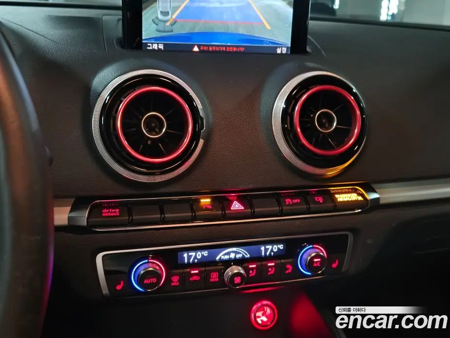 Audi S3 2015 2.0 автомат (гидро), фото 11 Audi S3 2015 2.0 автомат (гидро), фото 11