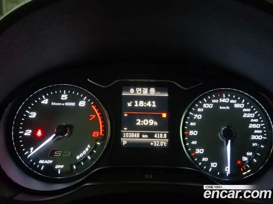 Audi S3 2015 2.0 автомат (гидро), фото 5 Audi S3 2015 2.0 автомат (гидро), фото 5
