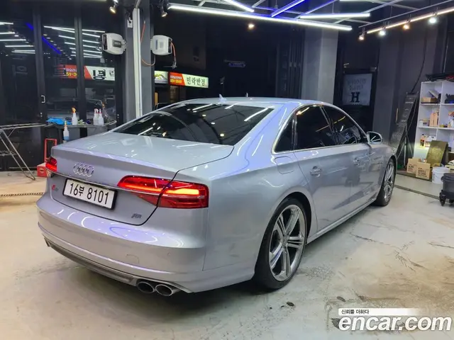 Audi S8 2014 4.0 автомат (гидро), миниатюра 2