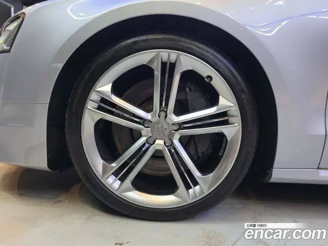 Audi S8 2014 4.0 автомат (гидро), миниатюра 5