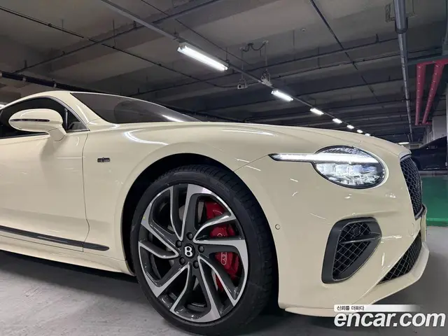 Bentley Continental 2025 4.0 автомат (гидро), миниатюра 2