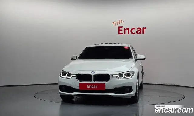 BMW 3 серия 2017 2.0 автомат (гидро), миниатюра 3