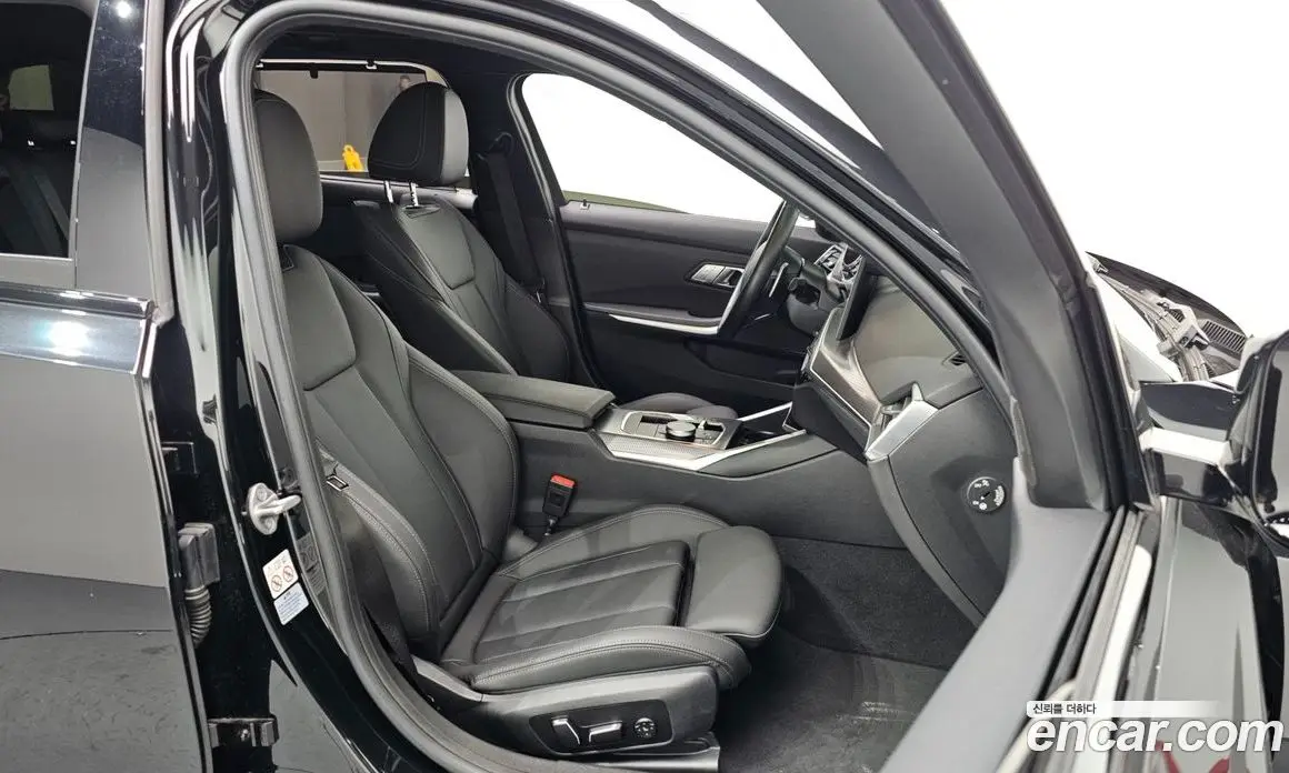 BMW 3 серия 2024 2.0 автомат (гидро), фото 11 BMW 3 серия 2024 2.0 автомат (гидро), фото 11