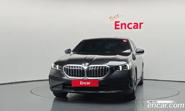 BMW 5 серия 2024 2.0 автомат (гидро), миниатюра 3 BMW 5 серия 2024 2.0 автомат (гидро), миниатюра 3