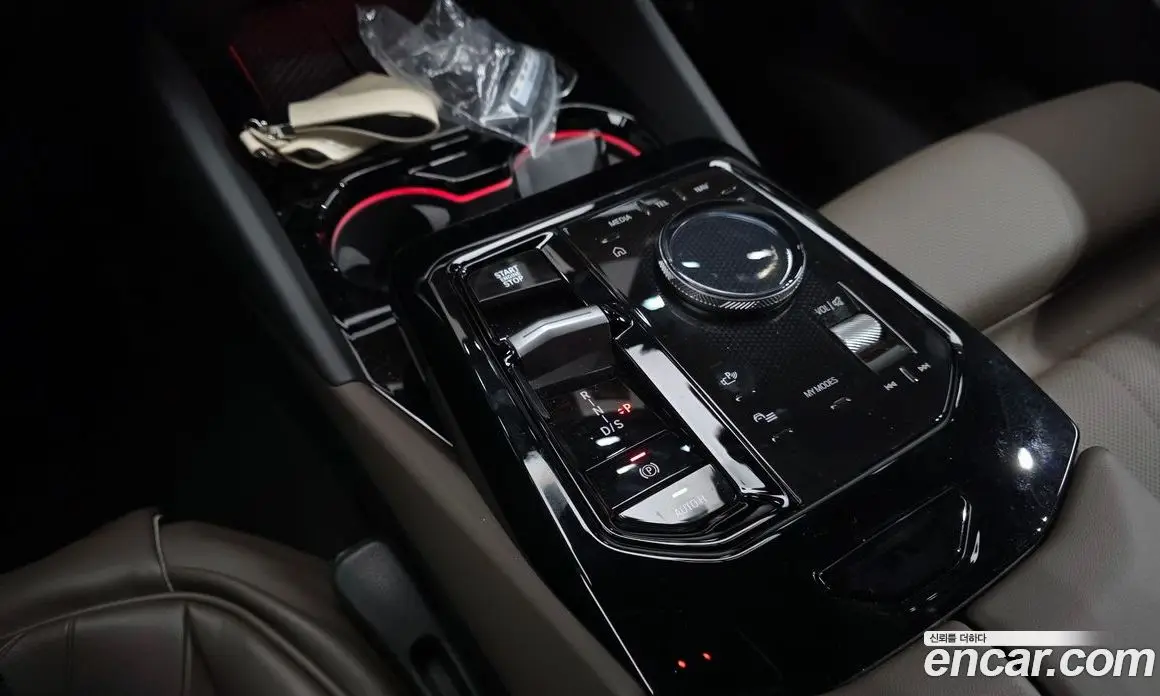 BMW 5 серия 2025 2.0 автомат (гидро), фото 17