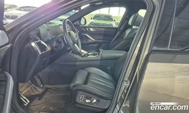 BMW X6 2025 4.4 автомат (гидро), миниатюра 12