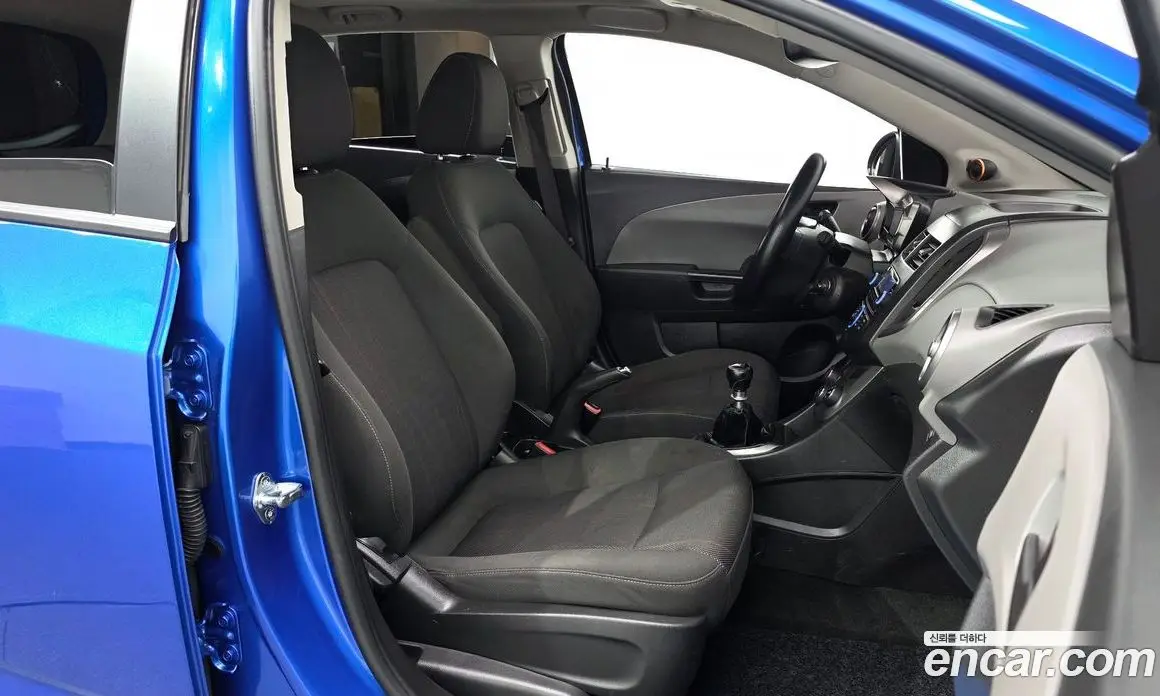 Chevrolet Aveo 2014 1.4 автомат (гидро), фото 11 Chevrolet Aveo 2014 1.4 автомат (гидро), фото 11