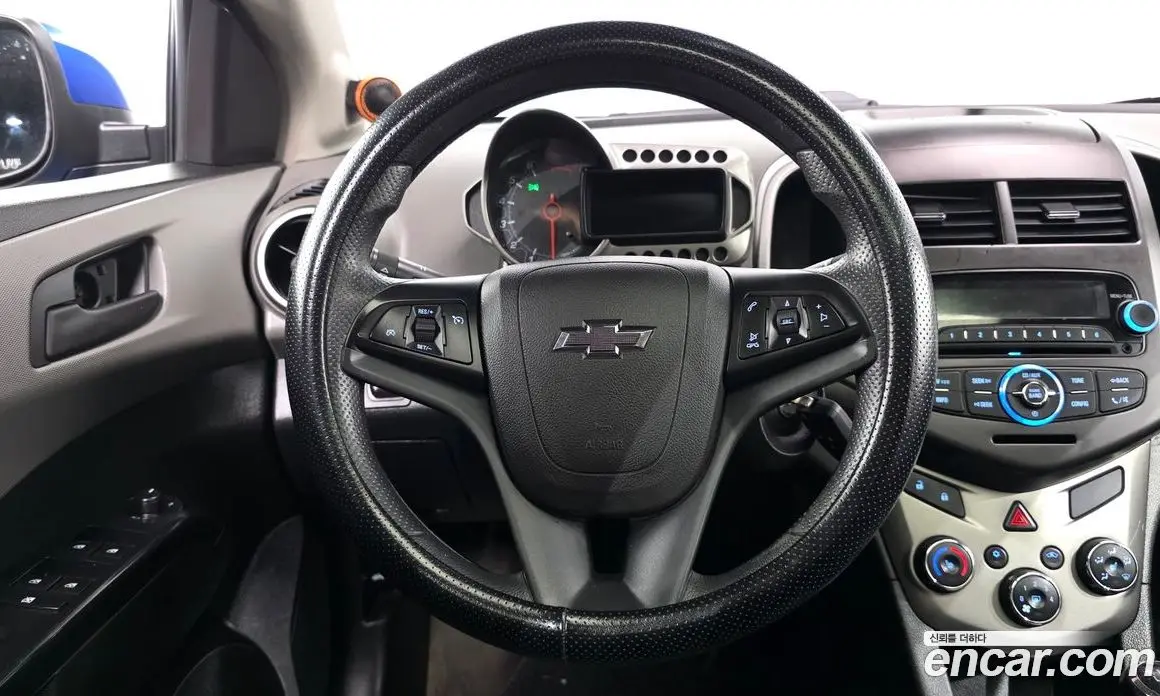 Chevrolet Aveo 2014 1.4 автомат (гидро), фото 13 Chevrolet Aveo 2014 1.4 автомат (гидро), фото 13
