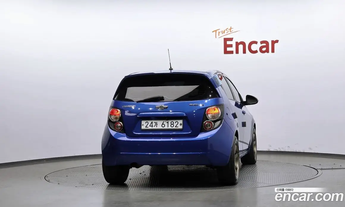 Chevrolet Aveo 2014 1.4 автомат (гидро), фото 4 Chevrolet Aveo 2014 1.4 автомат (гидро), фото 4