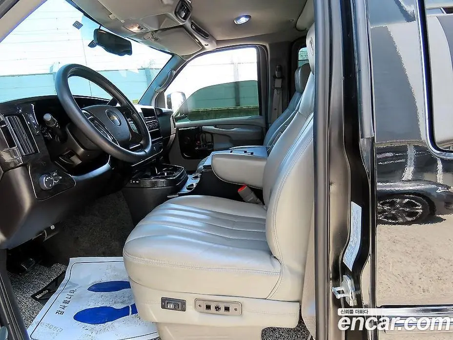 Chevrolet Express Van 2014 6.0 автомат (гидро), фото 5 Chevrolet Express Van 2014 6.0 автомат (гидро), фото 5
