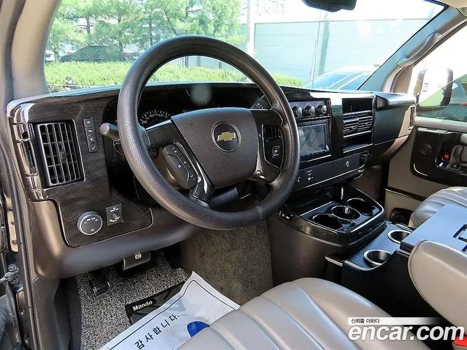 Chevrolet Express Van 2014 6.0 автомат (гидро), фото 9 Chevrolet Express Van 2014 6.0 автомат (гидро), фото 9