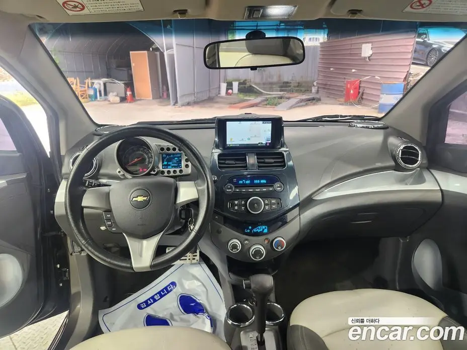 Chevrolet Spark 2011 1.0 автомат (гидро), фото 16
