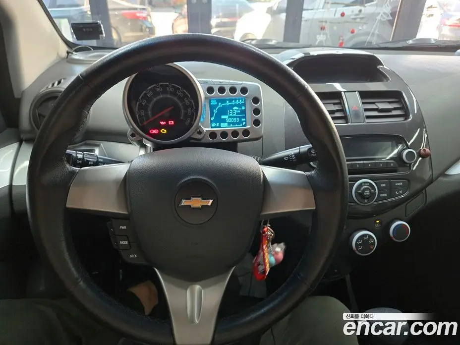 Chevrolet Spark 2013 1.0 автомат (гидро), фото 10 Chevrolet Spark 2013 1.0 автомат (гидро), фото 10