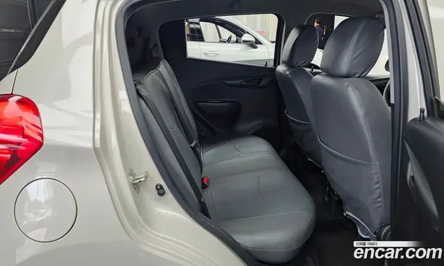 Chevrolet Spark 2015 1.0 автомат (гидро), миниатюра 12