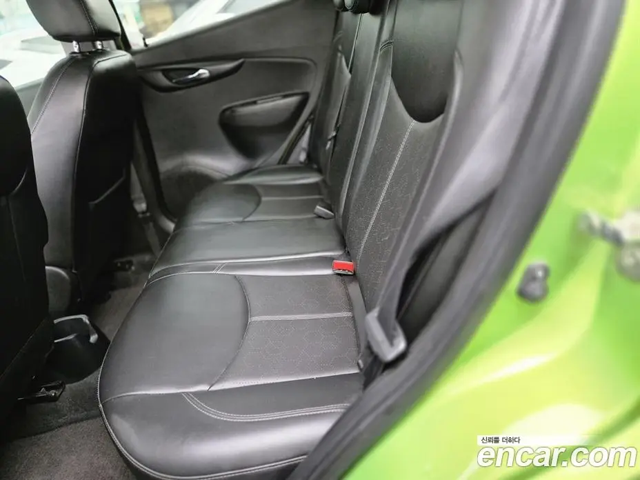 Chevrolet Spark 2016 1.0 автомат (гидро), фото 16