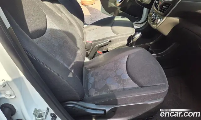 Chevrolet Spark 2016 1.0 автомат (гидро), миниатюра 12