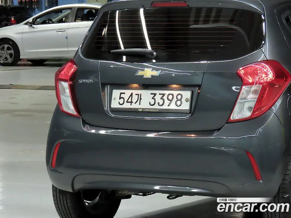 Chevrolet Spark 2019 1.0 автомат (гидро), фото 17 Chevrolet Spark 2019 1.0 автомат (гидро), фото 17