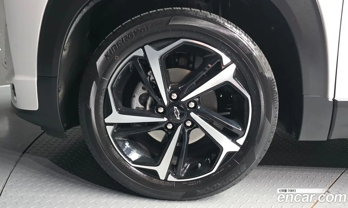 Chevrolet TrailBlazer 2023 1.3 автомат (гидро), фото 5