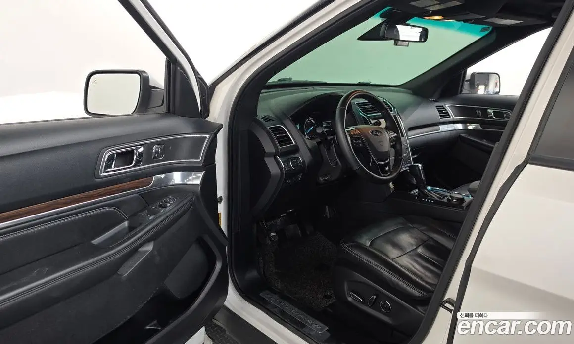 Ford Explorer 2015 2.3 автомат (гидро), фото 10 Ford Explorer 2015 2.3 автомат (гидро), фото 10
