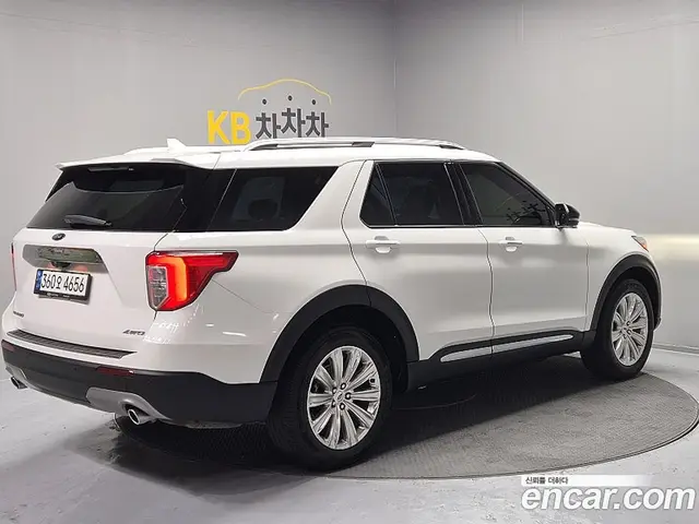 Ford Explorer 2022 2.3 автомат (гидро), миниатюра 4