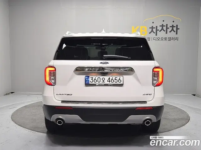 Ford Explorer 2022 2.3 автомат (гидро), миниатюра 5