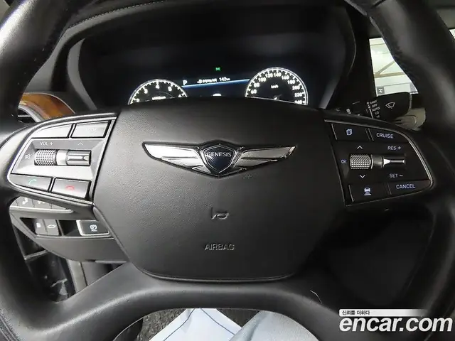 Genesis EQ900 2016 5.0 автомат (гидро), миниатюра 12