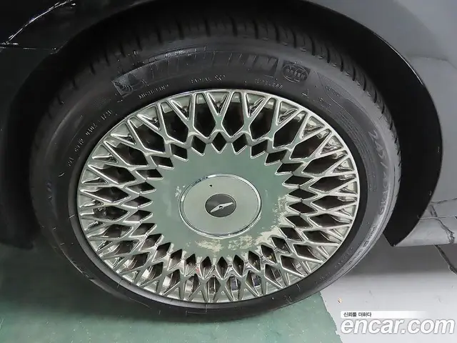 Genesis EQ900 2016 5.0 автомат (гидро), миниатюра 5