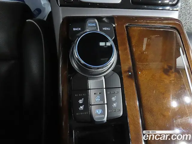 Genesis EQ900 2016 5.0 автомат (гидро), миниатюра 9