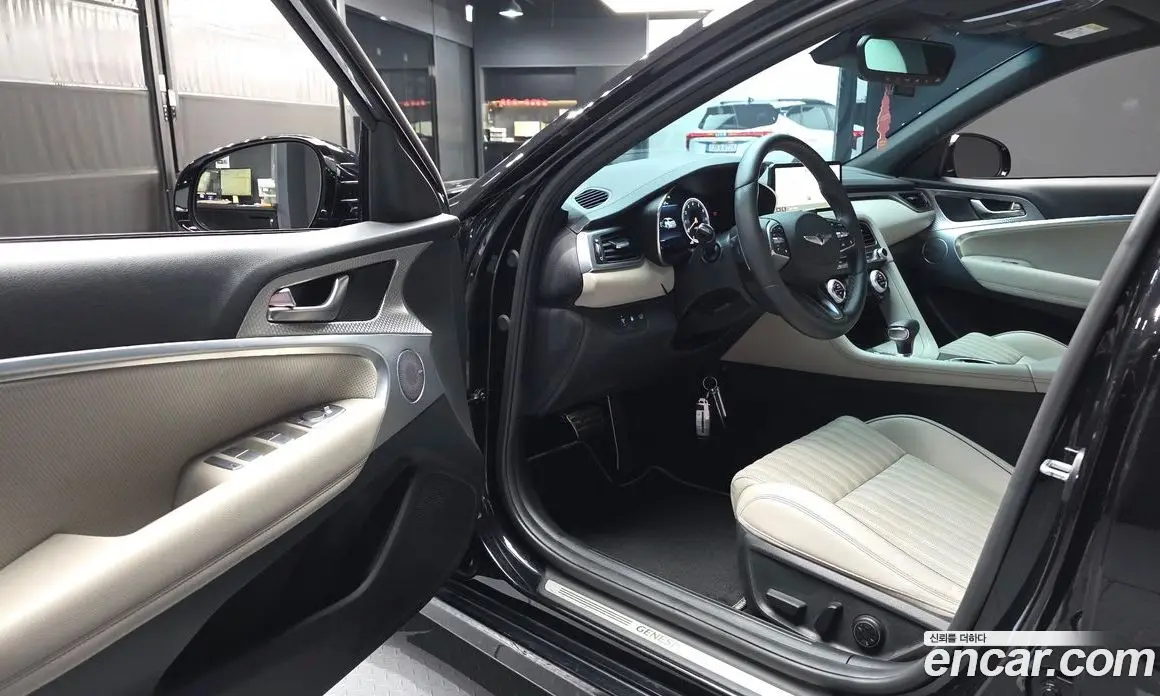 Genesis G70 2021 2.0 автомат (гидро), фото 10 Genesis G70 2021 2.0 автомат (гидро), фото 10